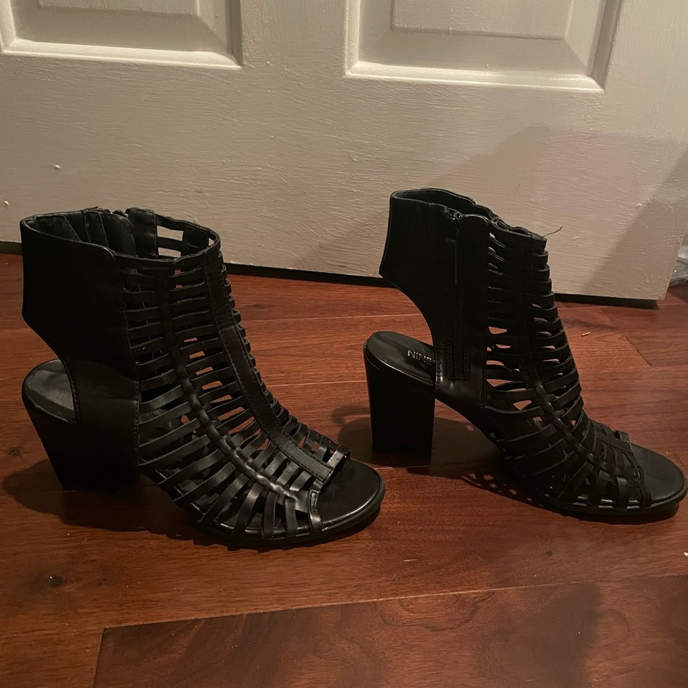 Nine West black leather block heels